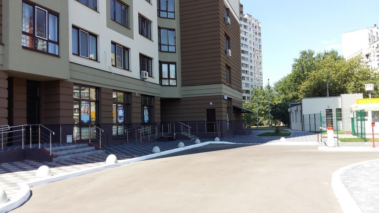 Sky Apartment Virmenska Kiev Eksteriør billede